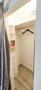 Шкаф-гардероб узкий